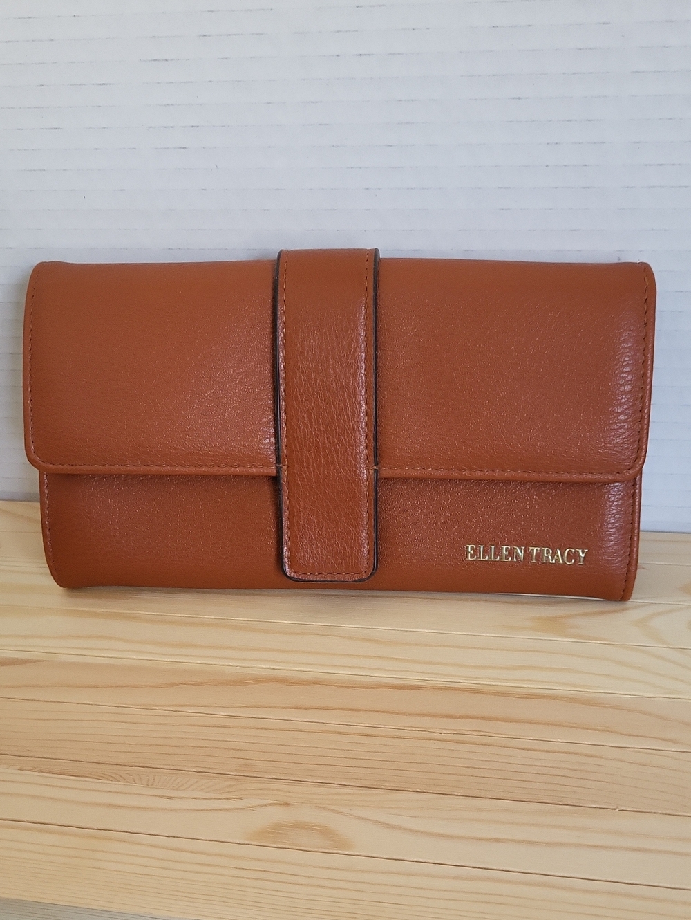 Ellen Tracy Cognac Tan Pebbled Leather Clutch Wallet